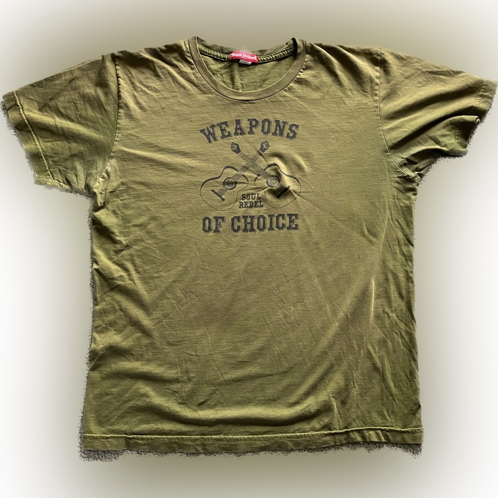 Army green Soul Rebel NY t shirt men’s medium. “Weapons of Choice” guitar shirt